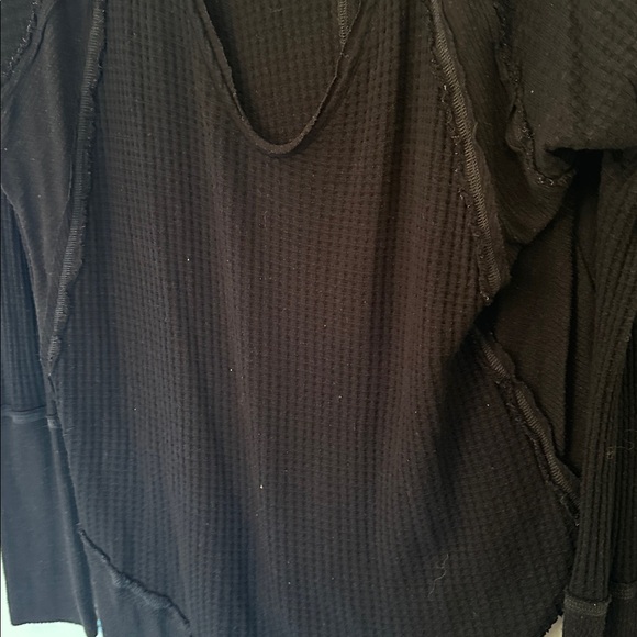 We The Free Black Long Sleeve Thermal Layering Top size M EUC - Picture 3 of 5